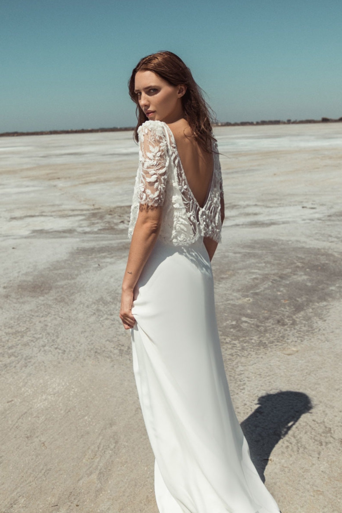 robe de mariée Caroline Takvorian disponible chez Melody Nelson à Erpent, Namur, Belgique
