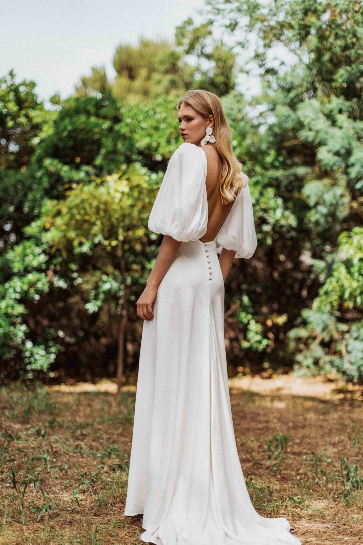 robe de mariée Caroline Takvorian disponible chez Melody Nelson à Erpent, Namur, Belgique