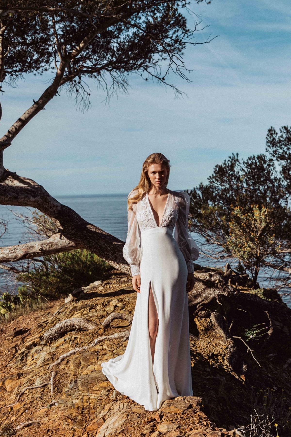robe de mariée Caroline Takvorian disponible chez Melody Nelson à Erpent, Namur, Belgique
