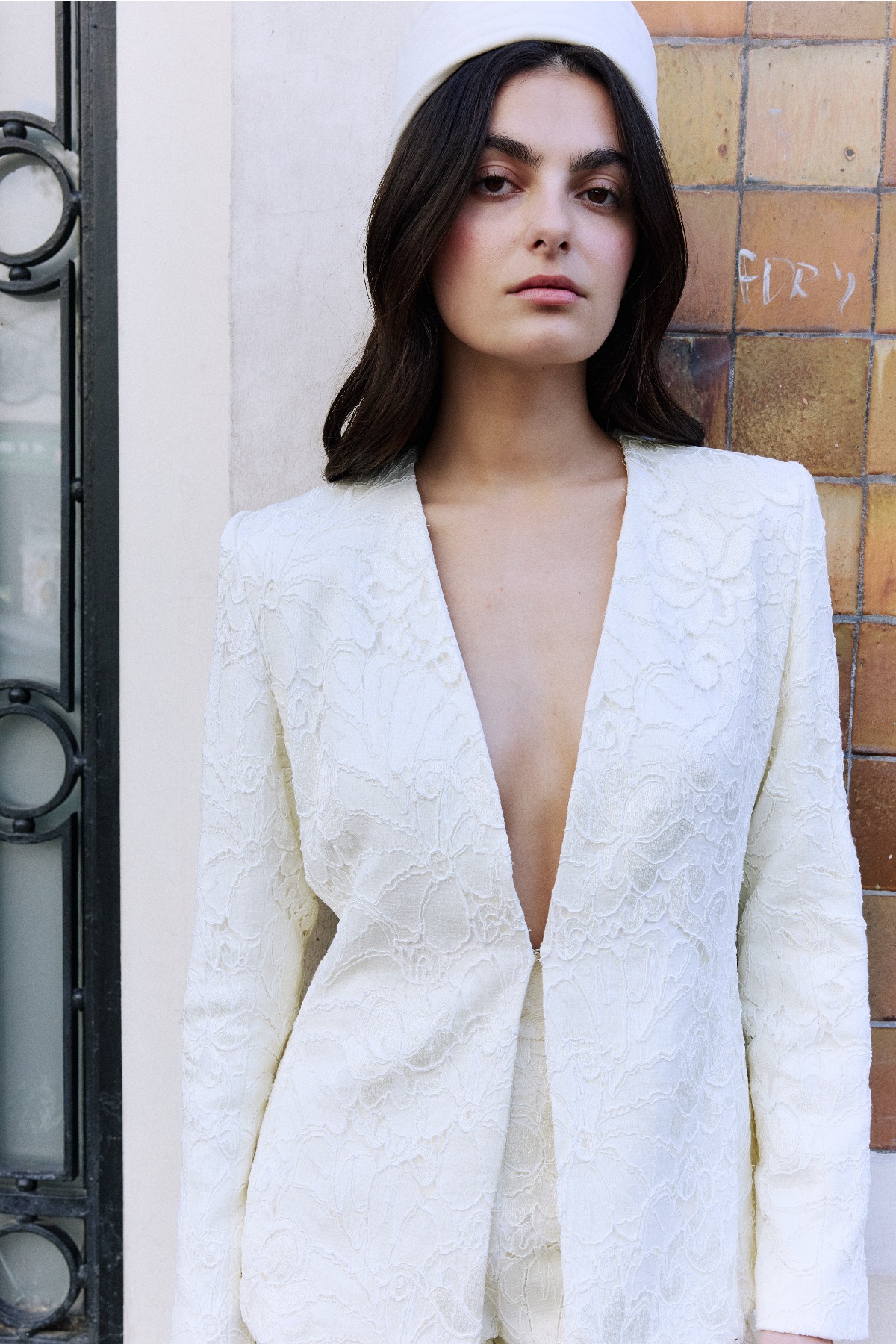 robe de mariée Halfpenny London disponible chez Melody Nelson à Erpent, Namur, Belgique